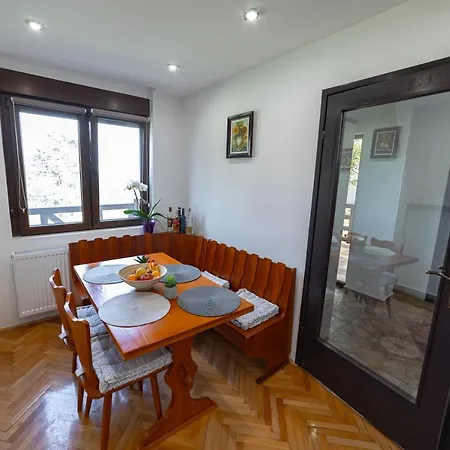 Villa Maison Alana Divcibare