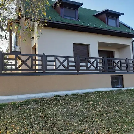 Maison Alana Divcibare