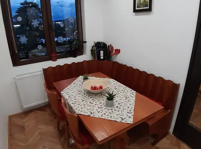 Maison Alana Divcibare